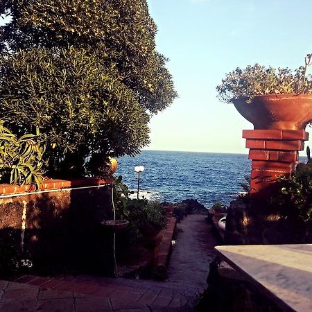 Casa Sul Mare Bed & Breakfast Catania Exterior photo