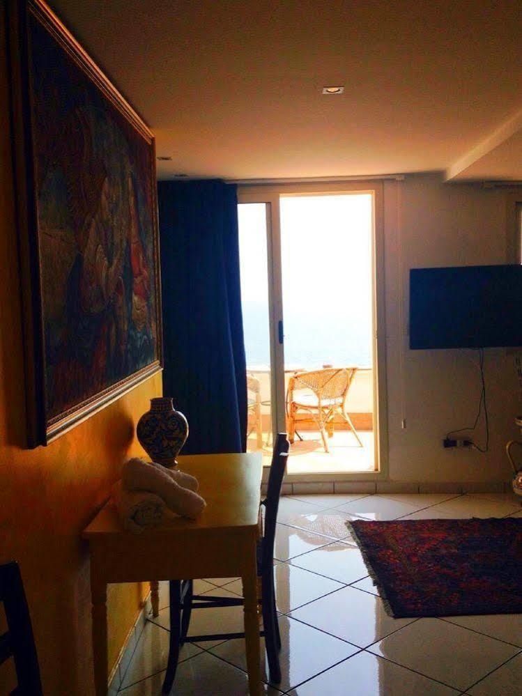 Casa Sul Mare Bed & Breakfast Catania Exterior photo